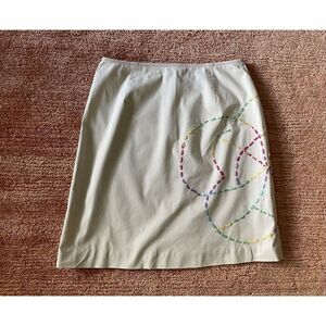 Harold’s Beige Pencil Skirt with Multicolor Embroidery - Size 2